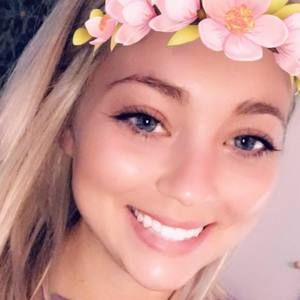 Meet your Posher, Brittnee